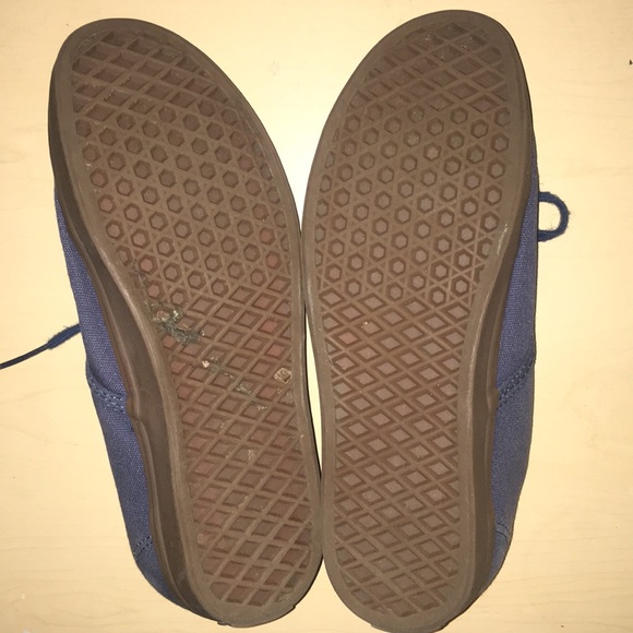 Vans - Picture 2 of 3